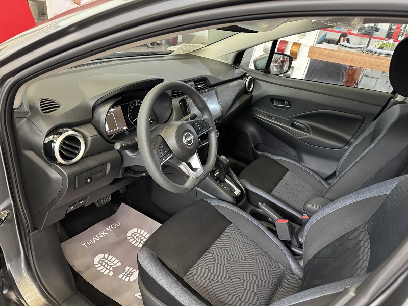 Ghế Lái Xe Nissan Almera V